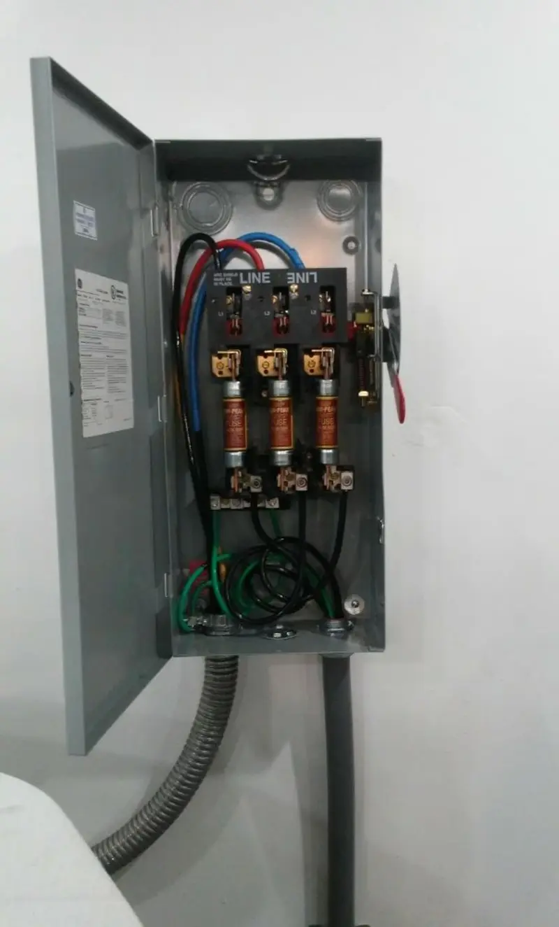 Three-phase disconnect switch installed for Electrical Wiring & Rewiring in Gilberts